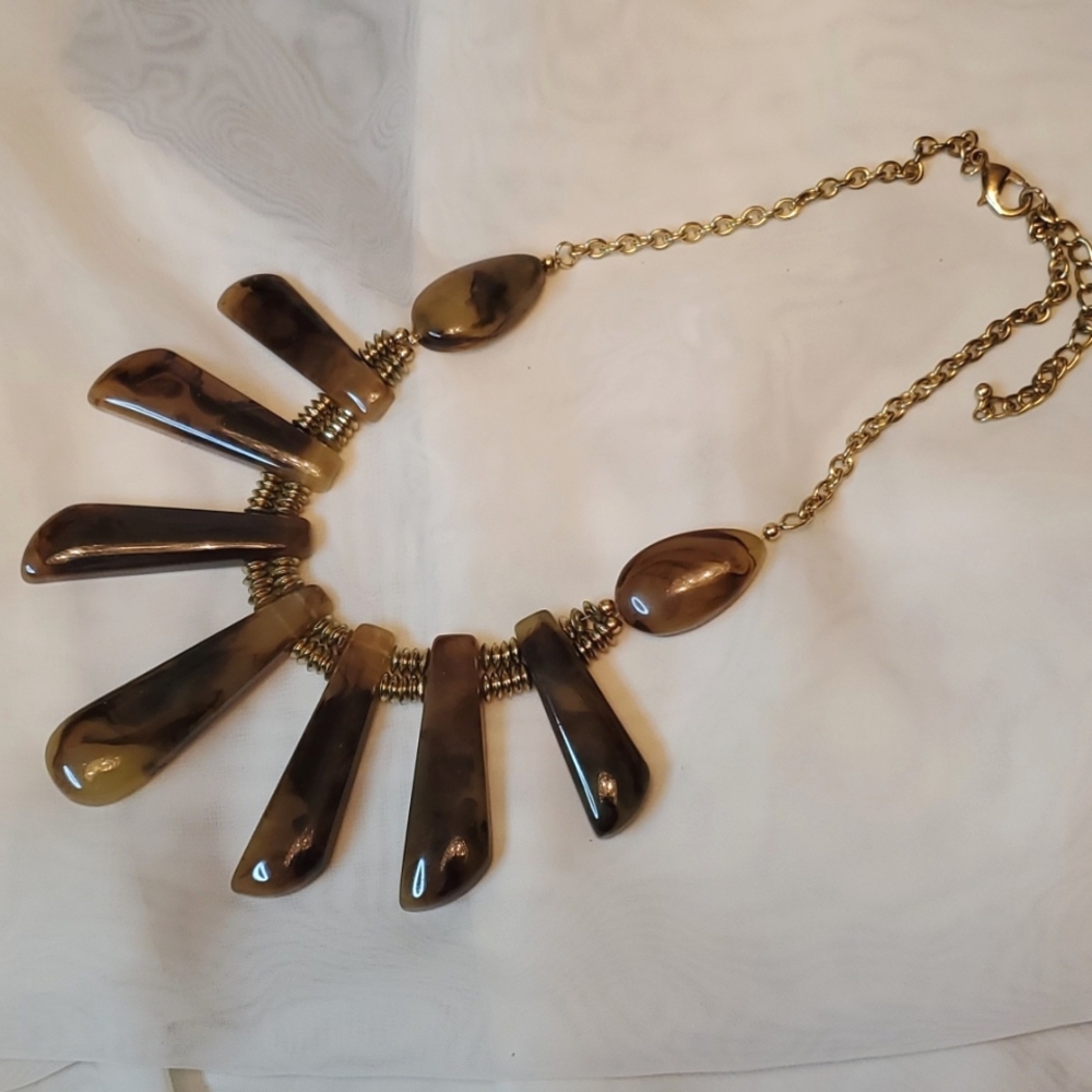 🐅CHUNKY TRIBAL GOLDEN FAUX TIGER'S EYE STATEMENT BIB NECKACE🐅 - Picture 5 of 6